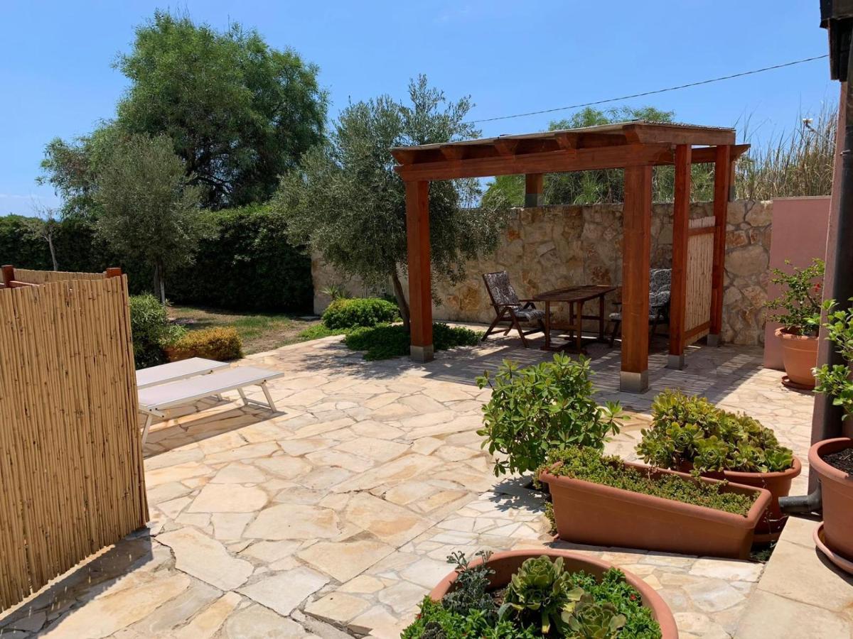 Elmani Villa Pozzallo Exterior foto